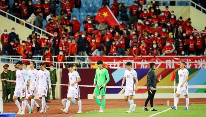  雷恩女足五连冠，男足表现亦抢眼  