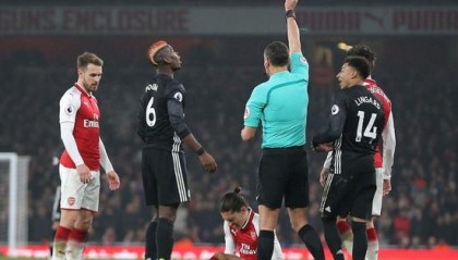  曼联争议红牌葬送德比胜利  