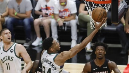  阿德巴约两双热火复仇雄鹿  